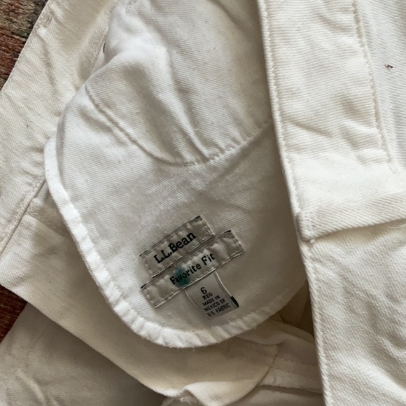 Llbean capris - Picture 3 of 4